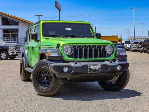 Used 2025 Jeep Wrangler Sport image 1