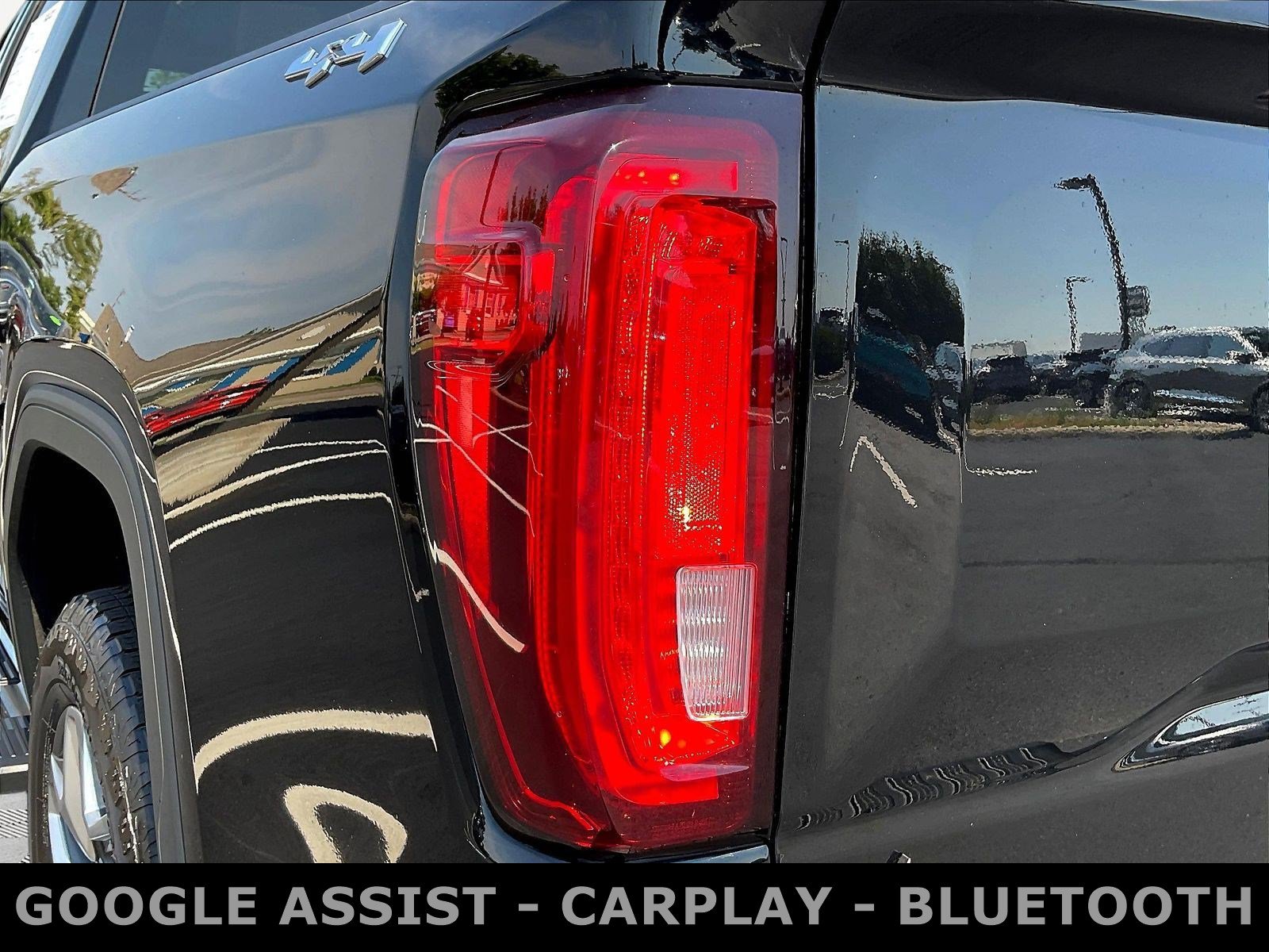 Used 2024 GMC Sierra 1500 SLT w/ SLT Premium Package AWD/4WD image 24