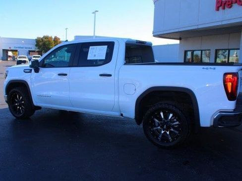 Used 2025 GMC Sierra 1500 Pro w/ Pro Value Package image 10