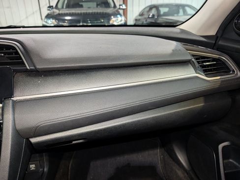 Used 2016 Honda Civic EX image 33