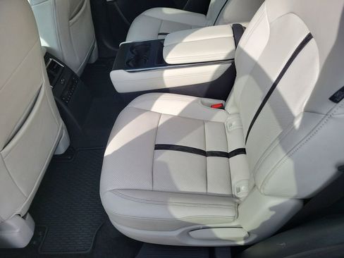 Used 2024 MAZDA CX-90 3.3 Turbo S w/ Premium Plus image 18