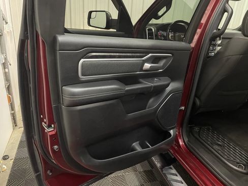 Used 2020 RAM 1500 Big Horn AWD/4WD image 39
