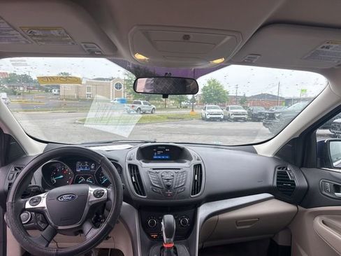 Used 2016 Ford Escape SE FWD image 27