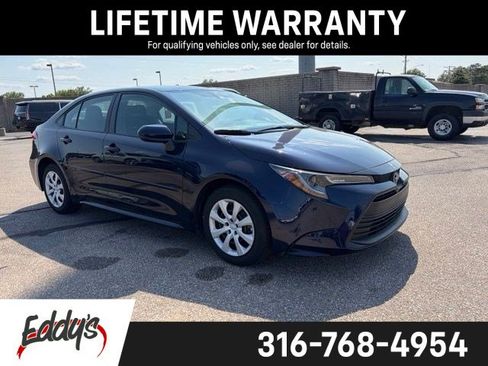 Used 2024 Toyota Corolla LE FWD image 1