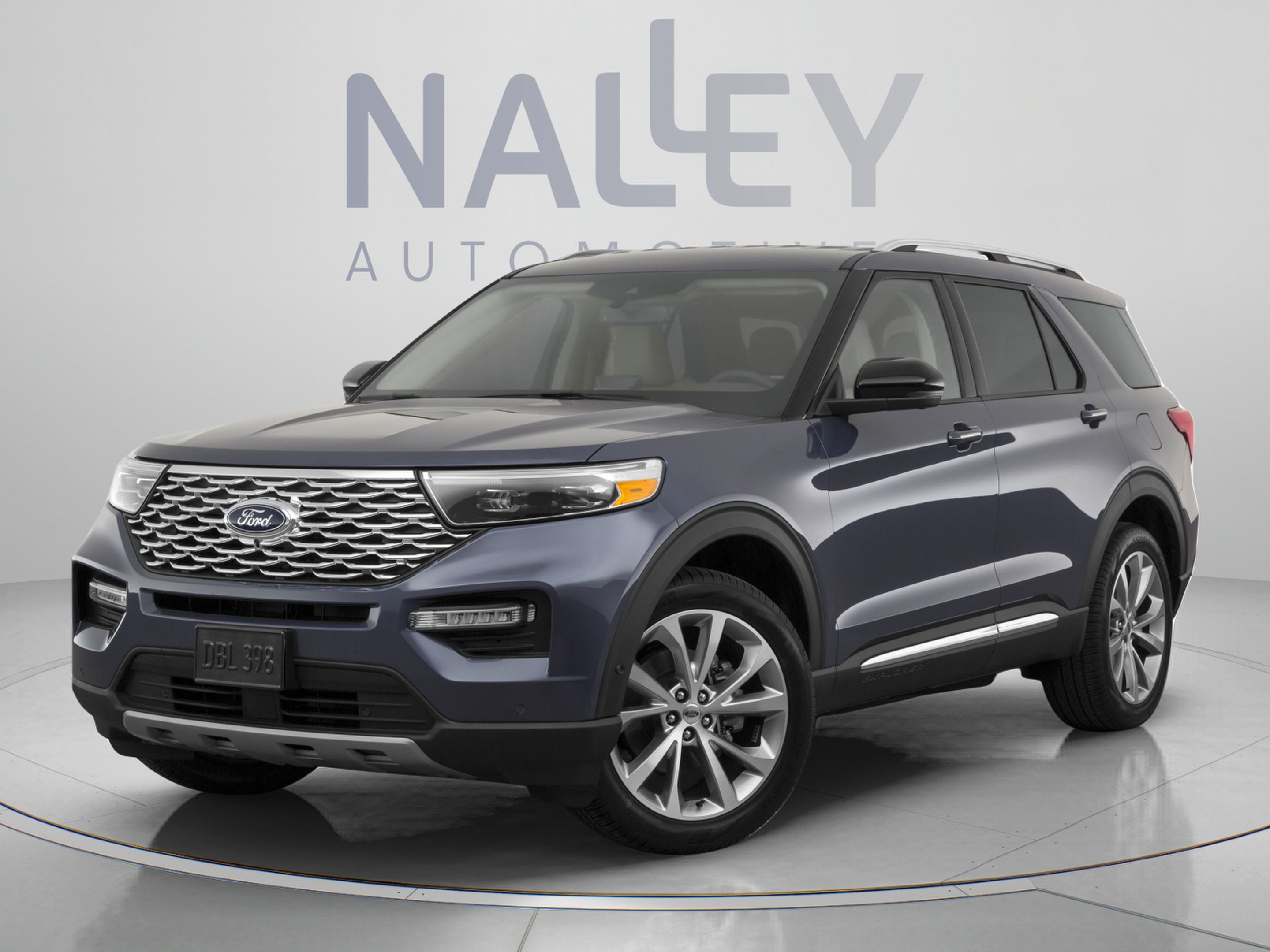Used 2021 Ford Explorer Limited w/ Equipment Group 301A AWD/4WD image 9