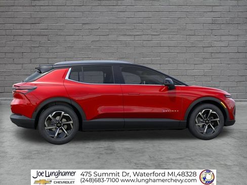 New 2026 Chevrolet Equinox EV LT FWD image 5