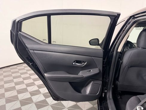 Used 2022 Nissan Sentra SV FWD image 28