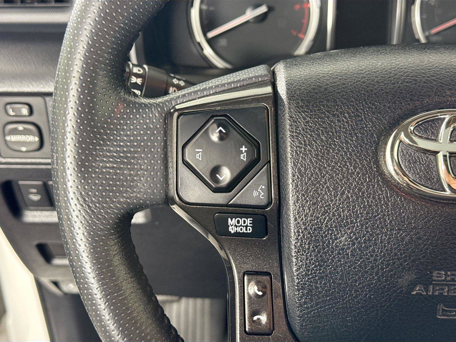 Used 2020 Toyota 4Runner TRD Pro AWD/4WD image 18