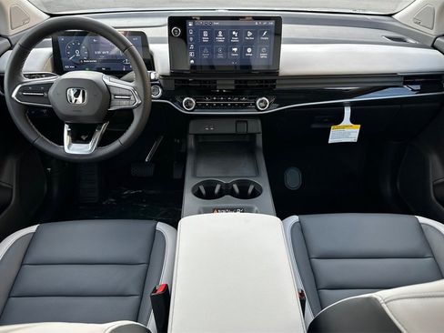 New 2026 Honda Prologue Touring image 15