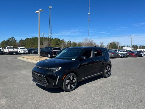 New 2025 Kia Soul GT-Line w/ GT-Line Technology Package image 3