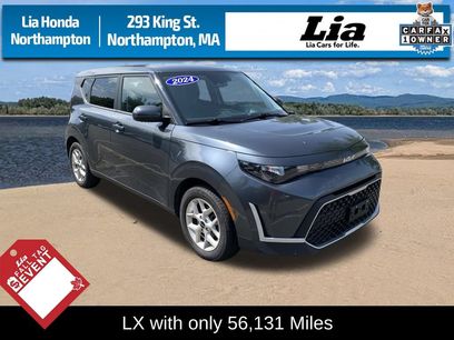 Used 2024 Kia Soul LX w/ Option Group 015