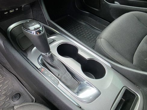 Used 2020 Chevrolet Malibu LT FWD image 24