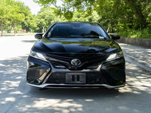 Used 2024 Toyota Camry XSE w/ Navigation Package FWD image 3