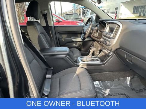Used 2018 Chevrolet Colorado LT w/ LT Convenience Package image 2