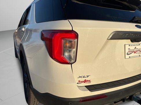 Used 2022 Ford Explorer XLT w/ Equipment Group 202A image 42