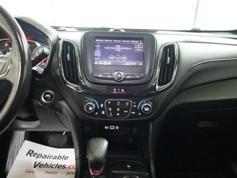 Used 2022 Chevrolet Equinox RS FWD image 13