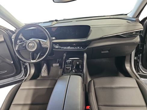 Used 2025 Buick Envision Preferred AWD/4WD image 9