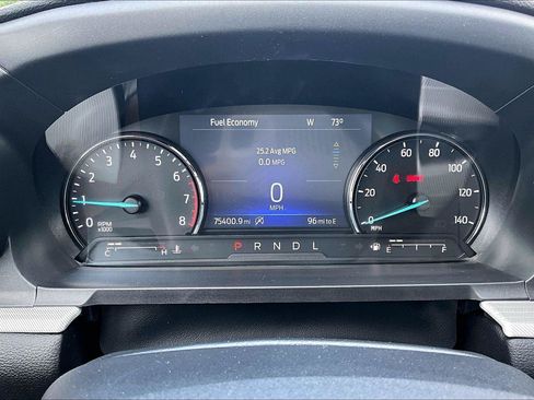 Used 2023 Ford Explorer XLT w/ Equipment Group 202A AWD/4WD image 21