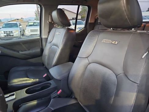 Used 2014 Nissan Frontier PRO-4X w/ Pro-4x Luxury Package image 32