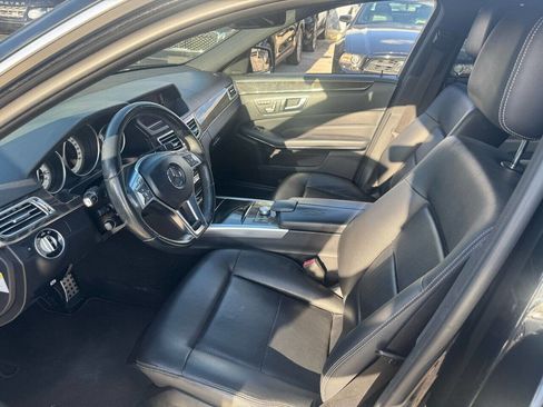 Used 2014 Mercedes-Benz E 350 Sedan image 4