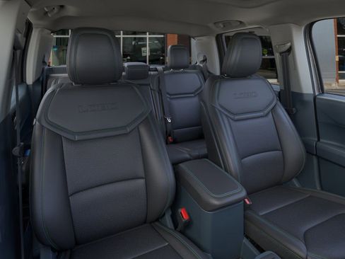 New 2025 Ford Maverick Lobo image 10