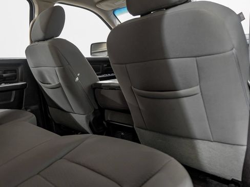 Used 2013 RAM 1500 Express RWD image 33