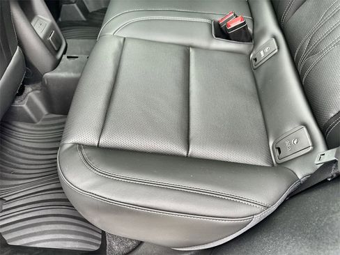 New 2026 Buick Envision Avenir image 17