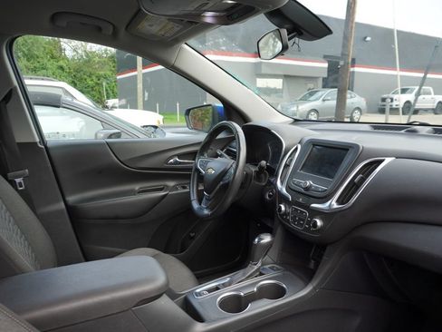 Used 2019 Chevrolet Equinox LT AWD/4WD image 8