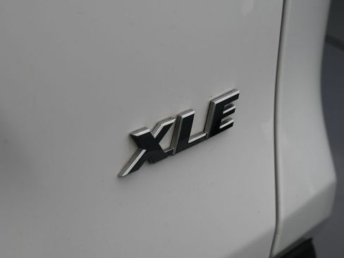 Used 2023 Toyota RAV4 XLE image 35