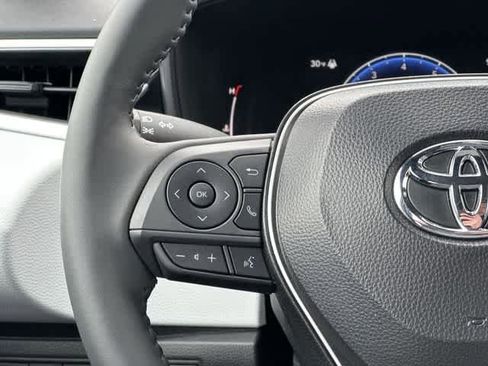 Used 2025 Toyota Corolla FX w/ Convenience Package image 8