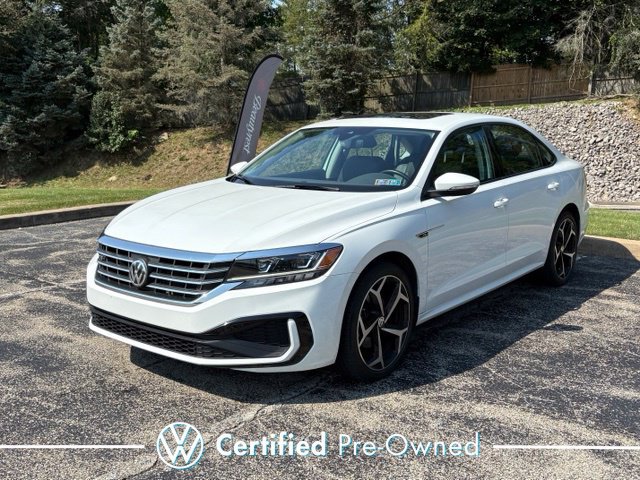 Certified 2020 Volkswagen Passat 2.0T R-Line FWD image 1