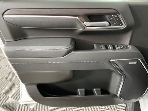 Used 2026 GMC Sierra 1500 SLT w/ SLT Premium Package image 22