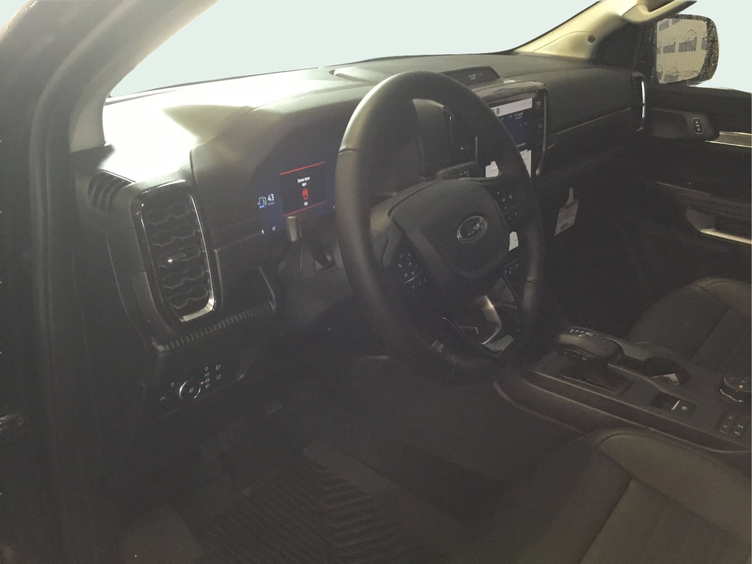 Used 2024 Ford Ranger Lariat w/ Advanced Towing Package AWD/4WD image 19