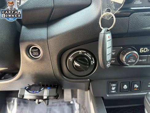 Certified 2023 Nissan Frontier SV w/ SV Convenience Package AWD/4WD image 29