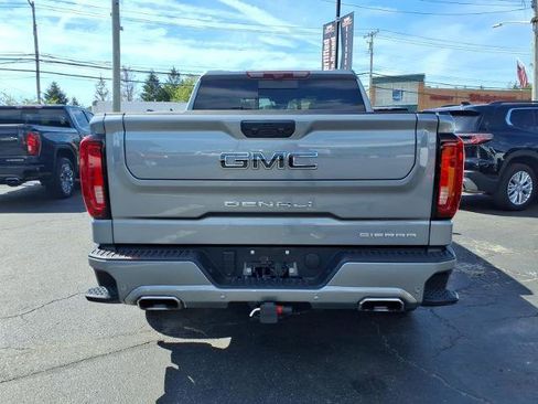 Used 2024 GMC Sierra 1500 Denali Ultimate AWD/4WD image 6