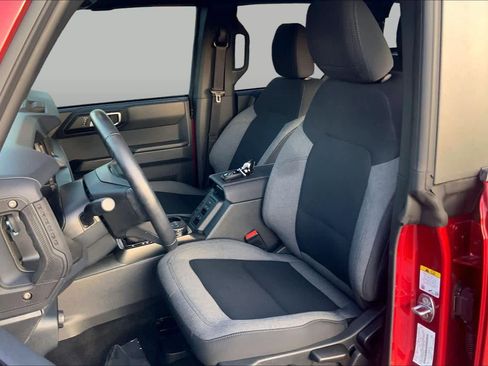 Certified 2025 Ford Bronco Big Bend AWD/4WD image 8