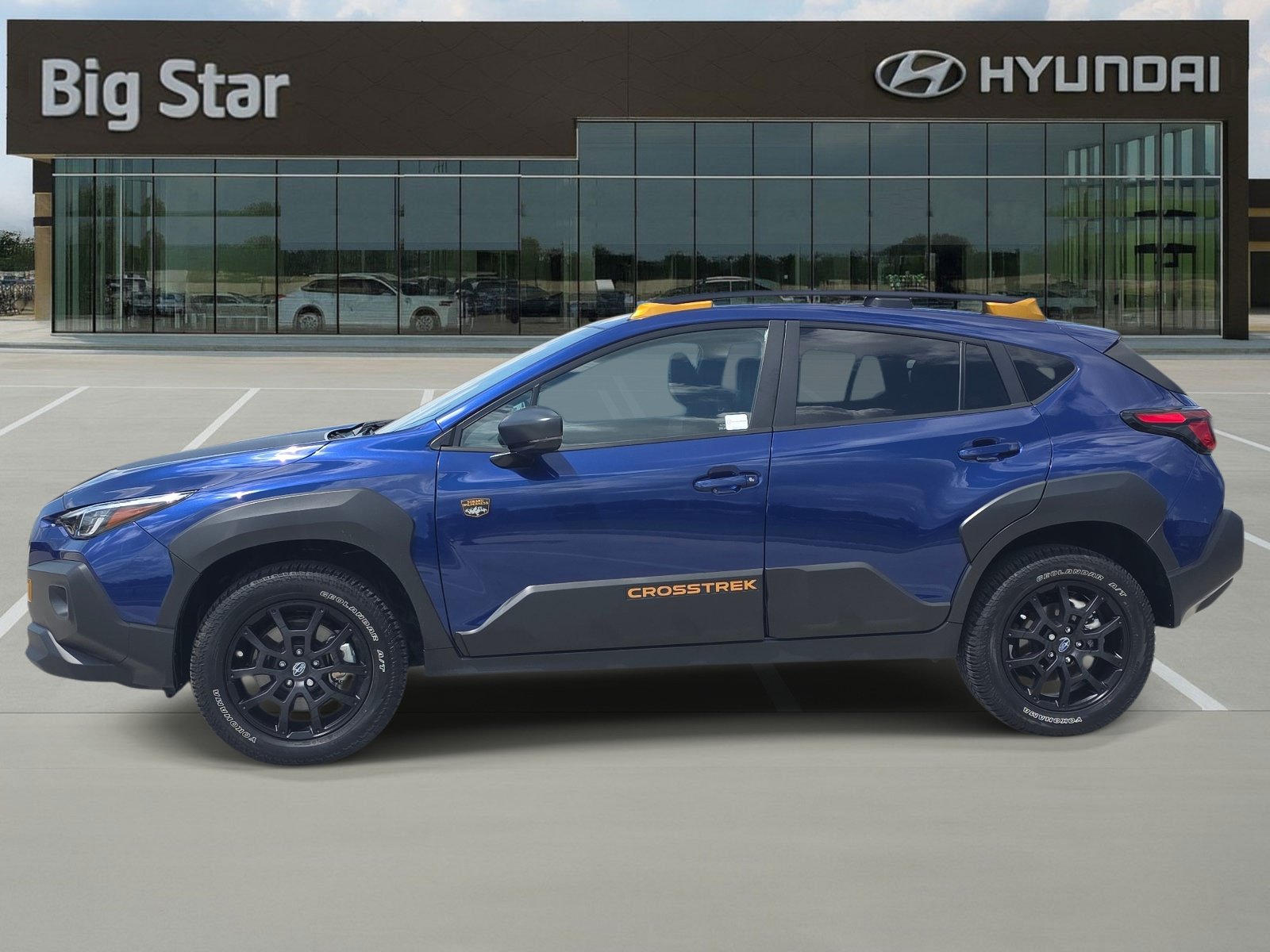 Used 2025 Subaru Crosstrek 2.5i Wilderness w/ Crosstrek Mirror Package AWD/4WD image 2