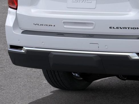 New 2026 GMC Yukon XL Elevation w/ Elevation Premium Package AWD/4WD image 14