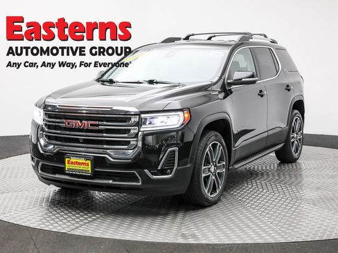 Used 2022 GMC Acadia SLT w/ Technology Package image 1