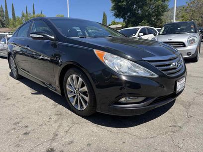 Used 2014 Hyundai Sonata Limited w/ Technology Package 05