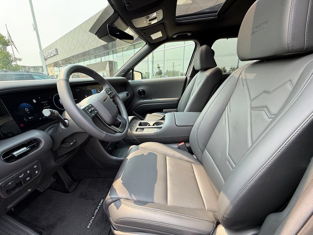 Certified 2026 Hyundai Palisade XRT Pro AWD/4WD image 11
