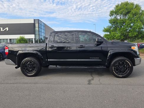 Used 2016 Toyota Tundra SR5 w/ SR5 Upgrade Package RWD image 8