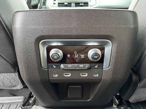 Used 2021 GMC Yukon AT4 w/ AT4 Premium Plus Package image 33