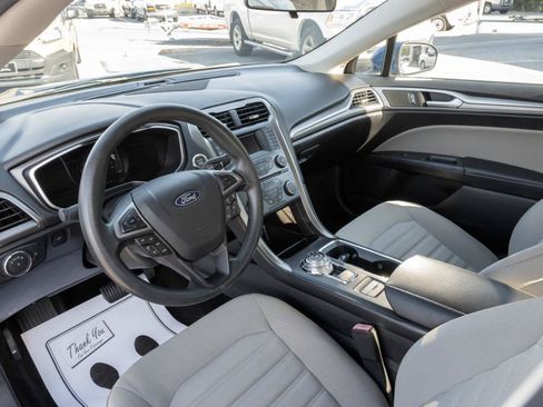 Used 2018 Ford Fusion S FWD image 14