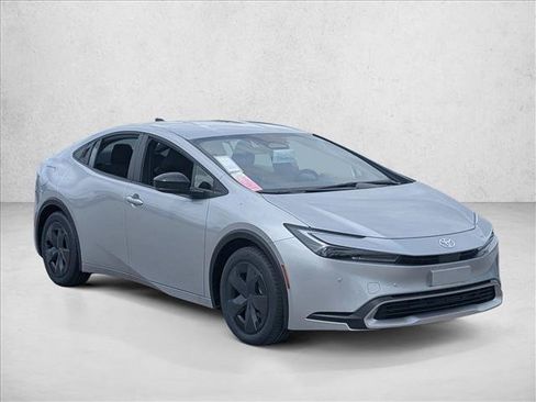 New 2026 Toyota Prius Plug-In Hybrid FWD image 7
