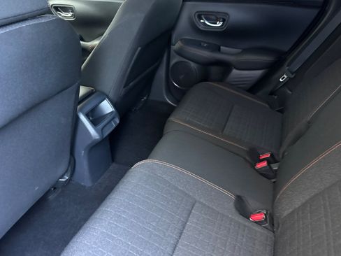 Certified 2025 Honda HR-V Sport image 27
