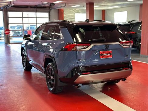 Used 2025 Toyota RAV4 XSE w/ Advanced Technology Package AWD/4WD image 5