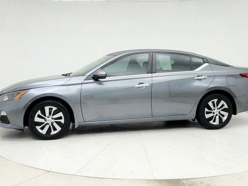 Used 2022 Nissan Altima 2.5 S image 8