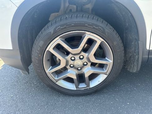 Used 2022 Honda Passport EX-L image 10