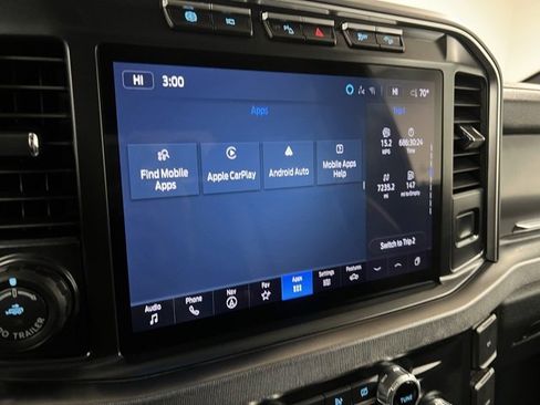 Used 2024 Ford F350 Platinum image 41